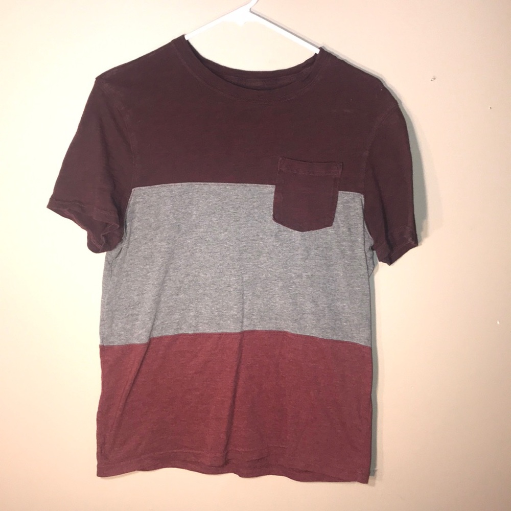 Urban Pipeline Tri-Colored T-Shirt Size Small